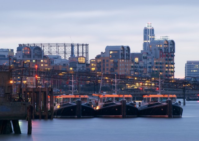 Thames Pilots at the Anchor & Hope