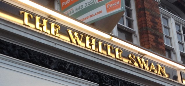 The White Swan, Charlton