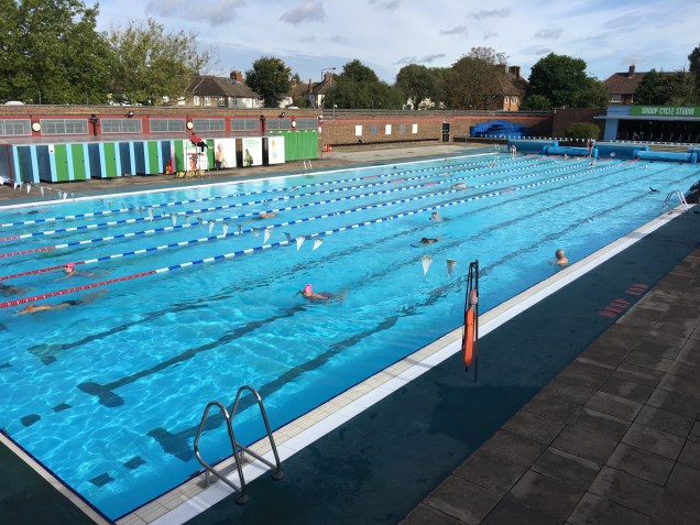 Charlton lido
