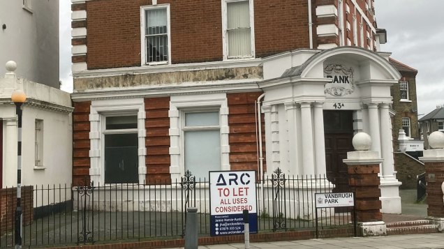 Barclays Bank, Blackheath Standard