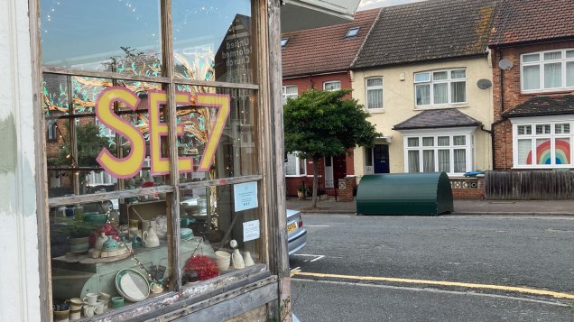 SE7 display in Bramshot Avenue